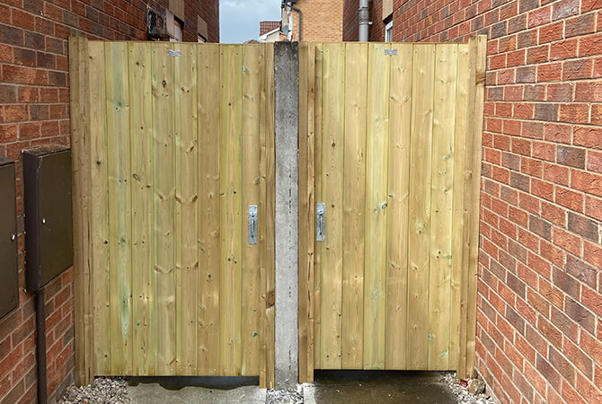 A pair of matching tongue and groove gates