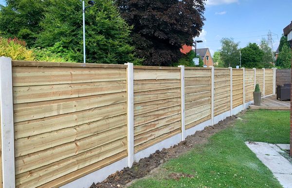 Heavy Duty Waney Lap Fence Panel (Pressure Treated)