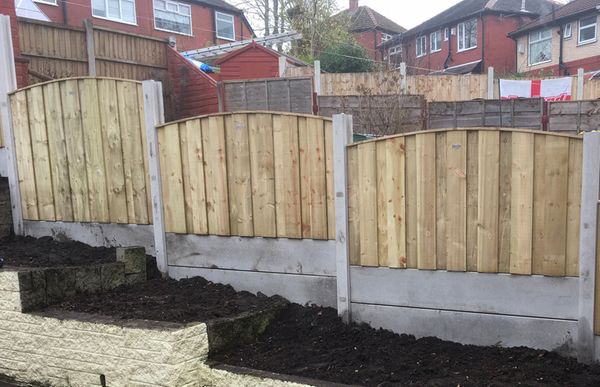 Turret Bow Top Fence Panel (Pressure Treated)